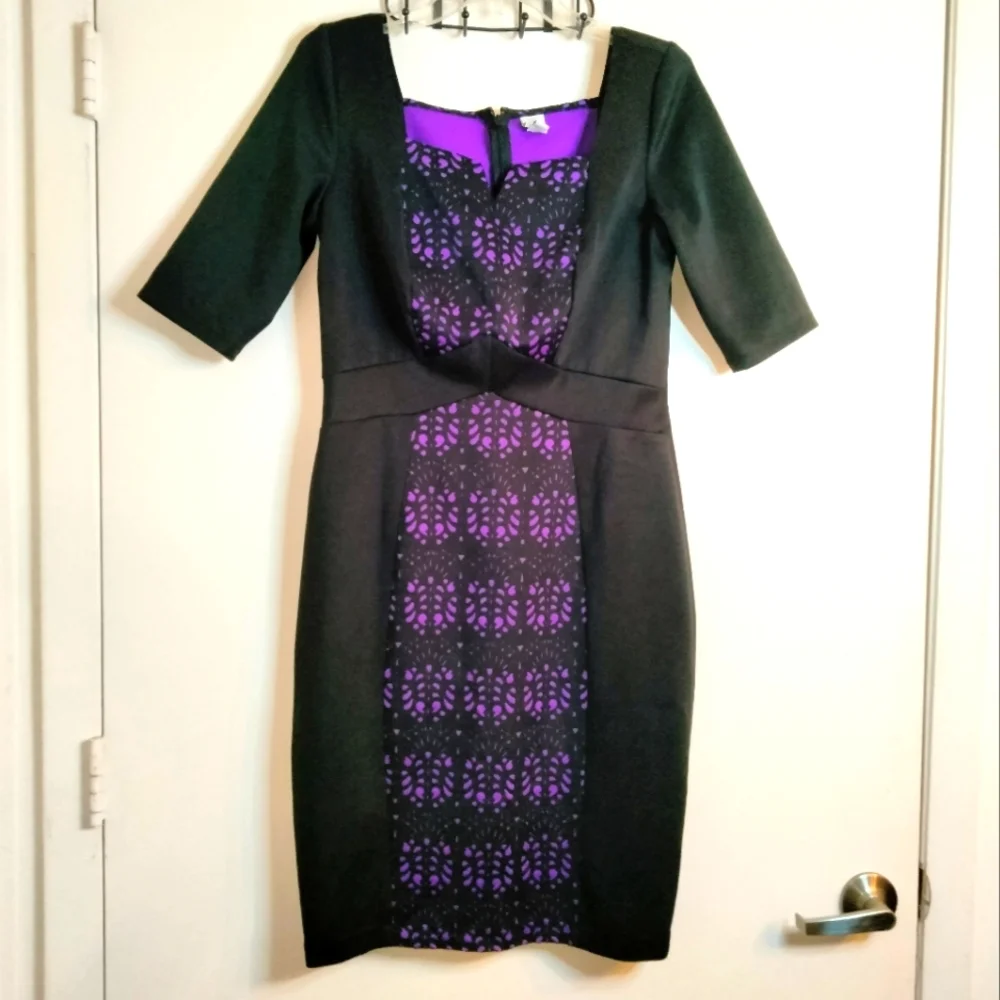 Sangria (Size 8) Purple & Black Cut-Out Overlay Half Sleeve Stretch Sheath Dress